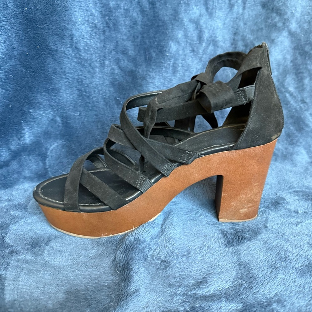 Black and Brown Platform Shoes with Sturdy Sole - Picture 5 of 8